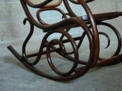 Rocking Chair 1970 -Chairly Shop 05499057 672f 4331 9651 07300fd0debe