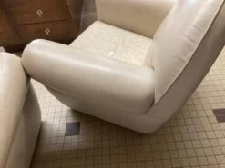 2 Club Chairs -Chairly Shop 0554d5e1 f759 4f11 9d6d 3f942a4a3609