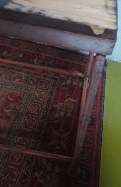 Metal Industrial Bench -Chairly Shop 096ffcdf ca88 40ea b7f0 560a01d6b484