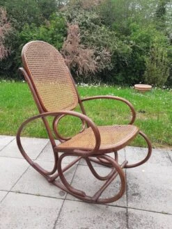 Rocking Chair Wood And Cane -Chairly Shop 0a5ab3d9 677a 41a1 8868 ea8447d2c3ad