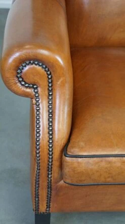 Very Beautiful Sheepskin Leather Wingback Armchair With Stunning Details -Chairly Shop 0c295033 f625 4ac2 b05e 08560fc4f24d