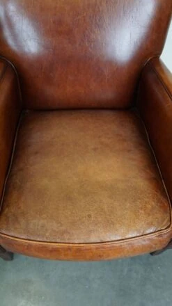 Set Of 2 Subtle Sheepskin Leather Armchairs With A Beautiful Warm Color Scheme -Chairly Shop 0ecdd6f3 a45b 4f8c 92b9 68b8ead39a0b