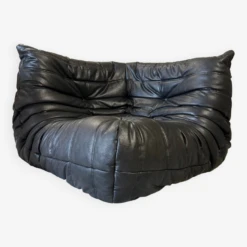 Togo Leather Corner Armchair By Michel Ducaroy For Ligne Roset 15 Togo Leather Corner Armchair By Michel Ducaroy For Ligne Roset -Chairly Shop 0ffec9b7 8779 4061 a306 d43bfd84f5aa