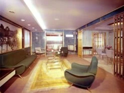 Lady Armchair -Chairly Shop 13f4f702 48b3 49d7 a286 d2b49a4ac522