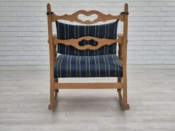 1970s, Danish Design, Oak Wood Rocking Chair With Footstool, Furniture Wool, Original Condition. -Chairly Shop 15e8ee2b 67cc 40d6 953f 094bb8408d52