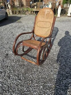 Old Bamboo Rocking Chair -Chairly Shop 17e4d491 7504 4f2c a0a3 9a1f07b9483c