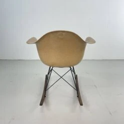 Eames Herman Miller 1950s RAR Rocking Chair In Light Tan -Chairly Shop 1948f404 77dd 4b29 ab8e 3093610e16a9