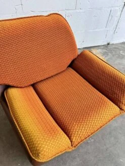 Single Seat / Club Armchair / Vintage Armchair From The 70s -Chairly Shop 1ed81aee 6306 4b93 85b0 4418de37e657