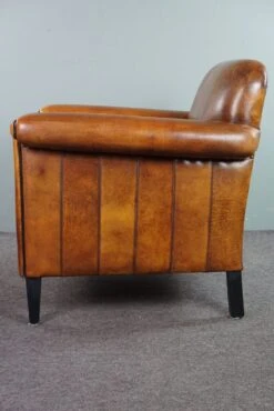 Sheepskin Art Deco Design Armchair With Accents All Around 15 Sheepskin Art Deco Design Armchair With Accents All Around -Chairly Shop 1ef3a56e 9ba7 41fc 8217 5cccbce8e6c1
