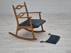 1970s, Danish Design, Oak Wood Rocking Chair With Footstool, Furniture Wool, Original Condition. -Chairly Shop 236e72eb c67a 4dd0 9458 186f9d1292d2
