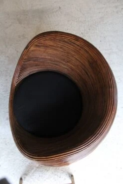 Rattan Egg Armchair Italian Design 1970 -Chairly Shop 2811f4d7 f138 43fd 87ee 862c1275ea76