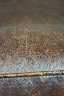 Dark Sheep Leather Club Armchair, Sleek Design -Chairly Shop 286a7e11 1cca 4460 87a6 7ddbb95bae77