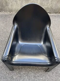 4794 Armchair By Gae Aulenti For Kartell -Chairly Shop 28d4f03f 1c96 4e16 b42c 119d33a19eb0