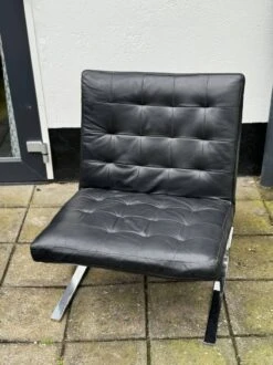 Vintage Leather Chair -Chairly Shop 293fdcdb 689d 4497 a84c afd09c9bc8a8