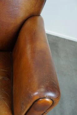 Set Of Two Sheep Leather Art Deco Style Design Armchairs With A Beautiful Patina 23 Set Of Two Sheep Leather Art Deco Style Design Armchairs With A Beautiful Patina -Chairly Shop 2e049a63 5ebd 4976 acf2 8898479b5ebc