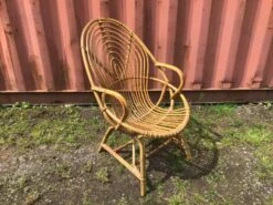 Vintage Ovoid-shaped Rattan Armchair. -Chairly Shop 35c5fd67 a2f8 4f4c aa8f 01efde6804af