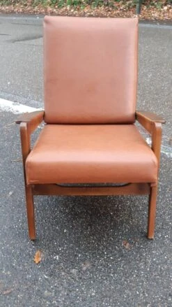 Vintage Armchair Pierre Guariche -Chairly Shop 36beba90 a053 4f9c b82a 578070362aee