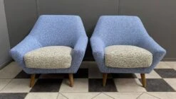 Set Of Two Blue And White Wool Chairs 1960s -Chairly Shop 36f991b2 0c6f 4a3e b6d5 ec038b7dcc71