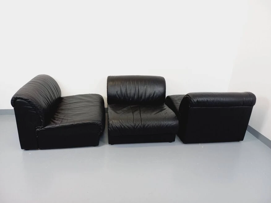 Set Of 3 Vintage Italian Delta Fireside Chairs In Black Leather From The 70s 16 Set Of 3 Vintage Italian Delta Fireside Chairs In Black Leather From The 70s - Image 14