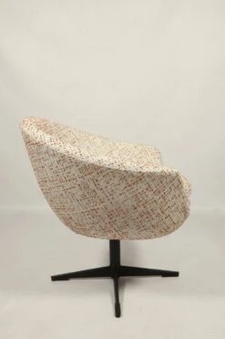 Fauteuil Rétro Vintage Space Age Design Orange Bouclé à Pois 1960 Rénové Chaise De Salon Milieu De Siècle Extraordinaire -Chairly Shop 3c938d39 497a 40ea 96c0 2d50c8d0da78