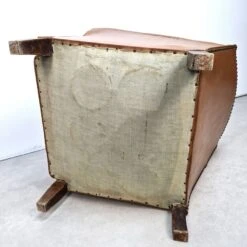 50s Club Chair In Imitation Leather And Wood 18 50s Club Chair In Imitation Leather And Wood -Chairly Shop 3eae1f2c 0a1b 4173 a1ff 8b7d42313435