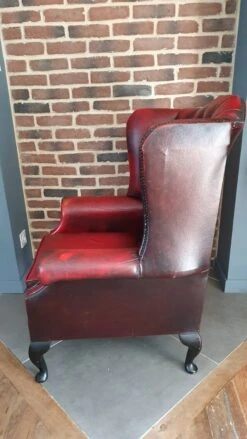 Red Chesterfield Armchair In Buttoned Leather, 1950s -Chairly Shop 3fd0a2d4 6636 493e bcd6 0f6938497635