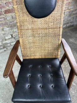 PJ Muntendam Rocking Chair In Teak And Rattan Vintage 1950 -Chairly Shop 4206b856 e042 4e44 a0ec 39e582a98685