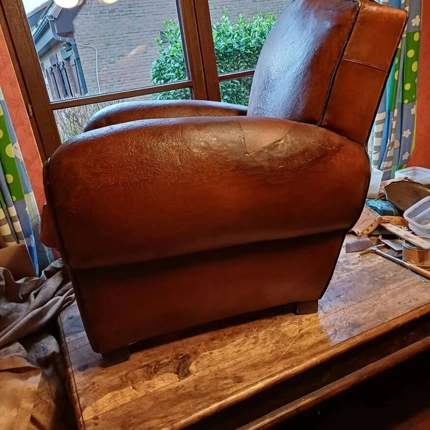 Real Vintage Club Armchair In Heart 5 Real Vintage Club Armchair In Heart - Image 3