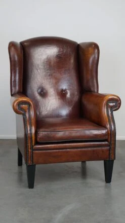 Beautiful Large Sheepskin Leather Wingback Armchair With Stunning Colors -Chairly Shop 477af215 1fdc 4536 bfde 5cd1b146505d