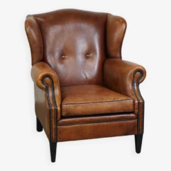 Beautiful Sheepskin Leather Wingback Armchair, With Nails And Black Piping -Chairly Shop 4898fae3 8709 446e a6a0 4a4ab6902ac4