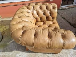 Chesterfield Armchair -Chairly Shop 4ac4fe5d 195d 4c63 9e47 ed7c70be3e14