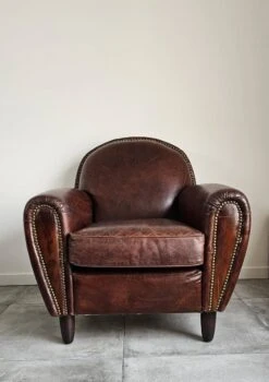 Club Chair -Chairly Shop 4afe6050 2c9b 4edf bf8e 3e536e31e173