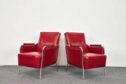 Fauteuils Vintage En Cuir Bordeaux De Style Bauhaus Par József Peresztegi, Hongrie 1950, -Chairly Shop 4ba218d5 0b9f 4e60 b319 9c530cc5a47f