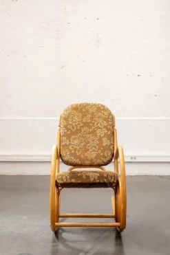 Bentwood Rocking Chair -Chairly Shop 4cdb3766 8023 4837 b47e 595ba7848ba0