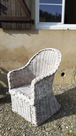 White Rattan Armchair -Chairly Shop 4fc6c8e7 245c 4b70 965d b2ae8eede356