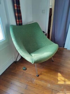 Oyster - Pierre Paulin -Chairly Shop 54c0647e 75ba 424a 8a73 1e2bd913d2f6