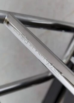 Le Corbusier LC1 "Basculant" Chair For Cassina -Chairly Shop 55a9da21 6fd3 473d 92f8 f7f60a9fc92e