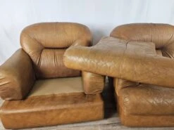 Cognac Leather Armchairs By Estasis Salotti - Meda -Chairly Shop 58793116 de92 431d bdcf 6ee9b9c1aa99