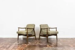 Customizable Pair Of Restored Mid Century Armchairs, 1960s -Chairly Shop 59d27893 4e72 4ed0 a6f3 0909817d2794