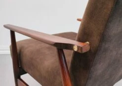 1960 Henryk Lis Mid Century Armchair In Chocolate Velvet 20 1960 Henryk Lis Mid Century Armchair In Chocolate Velvet -Chairly Shop 658c978c 4a93 40c5 af90 b5605f43369f