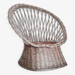 Antique Armchair In Gray Woven Wicker -Chairly Shop 66b46bf9 076d 413e 9c22 5d14088c2941