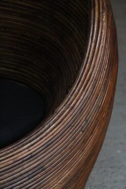 Rattan Egg Armchair Italian Design 1970 -Chairly Shop 6bb0577d 89b6 4202 849a 6a4ed1e0a724