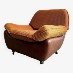 Single Seat / Club Armchair / Vintage Armchair From The 70s -Chairly Shop 6c34f67a 99bd 46c3 b899 f51f1ffcc4a4