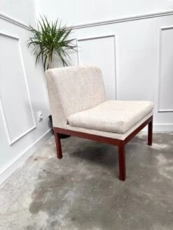 Vintage Moumoute Fireside Chair -Chairly Shop 6ca7e868 167b 4e14 8753 be78cba57bbb