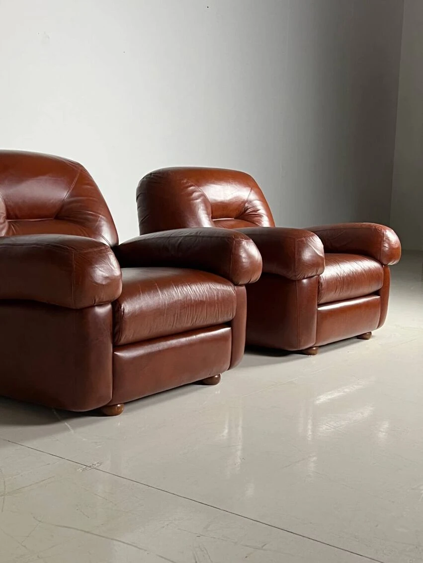 Itslian Design Chairs 9 Itslian Design Chairs - Image 7