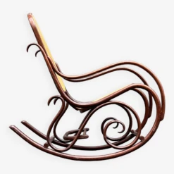 Vintage Bentwood Rocking Chair -Chairly Shop 716f5a09 7952 41b5 9d0e 9df478096528