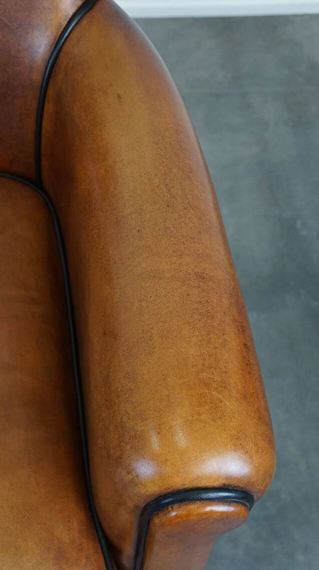 Sheepskin Leather Design Armchair/fauteuil In Excellent Condition 9 Sheepskin Leather Design Armchair/fauteuil In Excellent Condition - Image 7