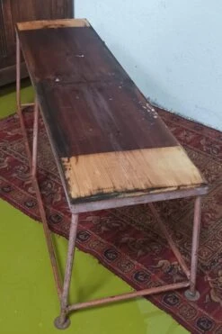 Metal Industrial Bench -Chairly Shop 77fdd7b2 7a42 4a31 a051 feaa9776bbcc