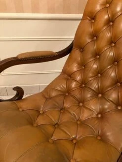 Leather Chesterfield Rocking Chair -Chairly Shop 7bc9b75d af30 4a76 bf22 a10b965f7901
