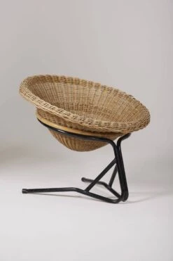 Arnold Bueno Rattan And Metal Armchair By Mesquita -Chairly Shop 7c49b9bd fda8 4592 8da2 28fa2ca5c0f5